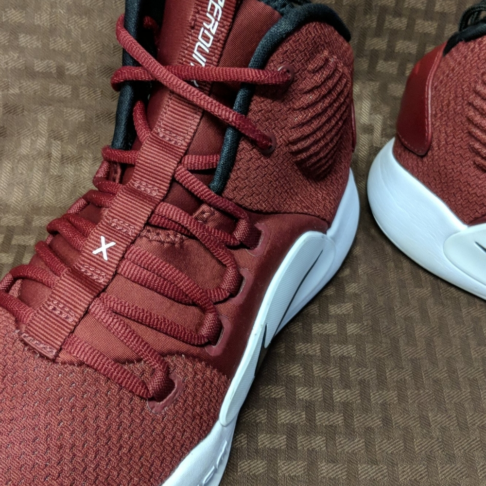 Nike Hyperdunk - Picture 11 of 12